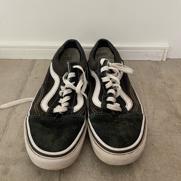 Vans Shoes - Vans size 7.5